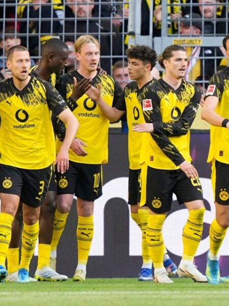 Borussia Dortmund revine în Champions League după 4-0 cu Freiburg