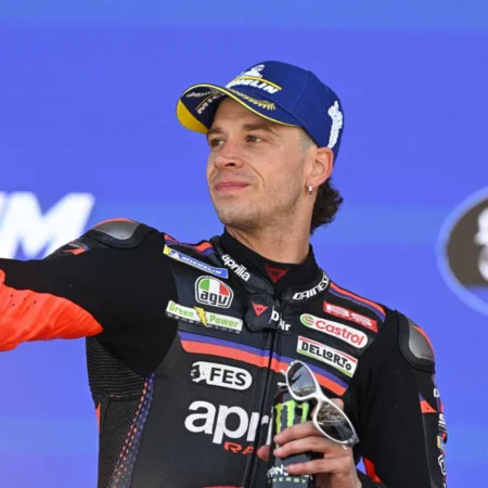 Marco Bezzecchi rămâne lider în MotoGP 2026: lupta pentru titlu devine tot mai strânsă