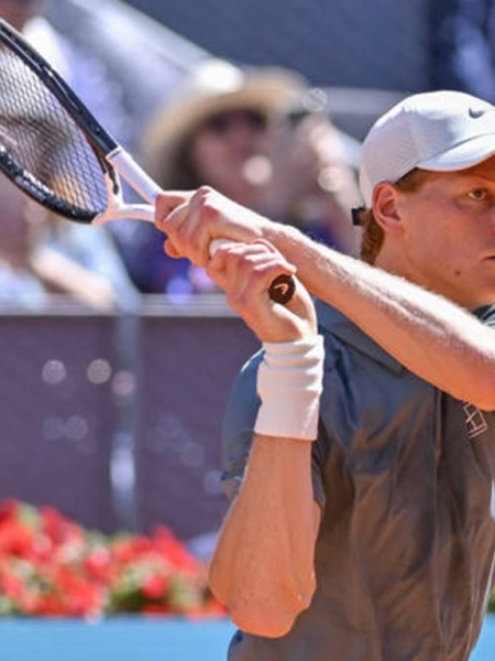 Semifinală fără înfrângeri: Fis și Sinner se vor întâlni la Madrid