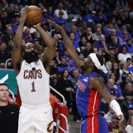 Cleveland a revenit la Detroit și s-a apropiat de semifinalele NBA