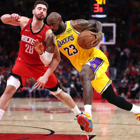 New York învinge Cleveland pentru a doua oară și își consolidează avantajul în seria semifinalelor NBA