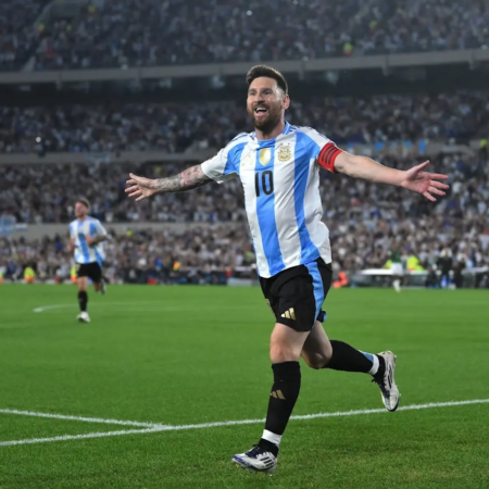 Messi a rescris istoria Cupei Mondiale. Căpitanul Argentinei și Scaloni reacționează după victoria asupra Algeriei