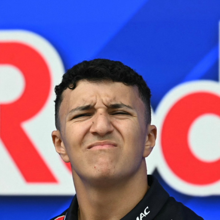 Pilotul Red Bull ar putea rata Marele Premiu al Olandei din cauza unei accidentări