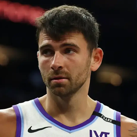 New York Knicks îl transferă pe atacantul experimentat John Konchar