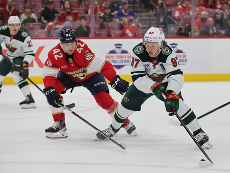 NHL: Ottawa a început sezonul în forță, Minnesota a oprit Vegas, iar Florida a pierdut în fața lui Buffalo